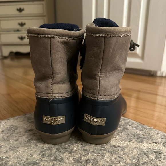 Women’s Sperry Duck Boot Size 8 - Picture 3 of 5